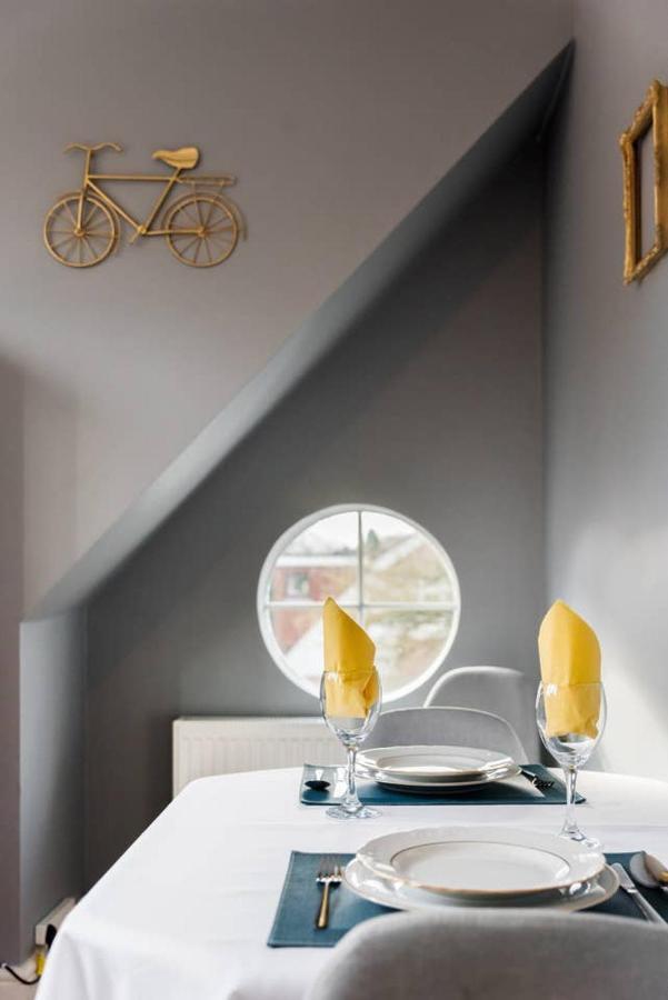 The Bluebird - One Bedroom Apartment In Watford วัตฟอร์ด ภายนอก รูปภาพ
